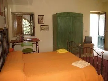 Di Charme Camelie Palazzo Nicotra Bed & Breakfast 3*