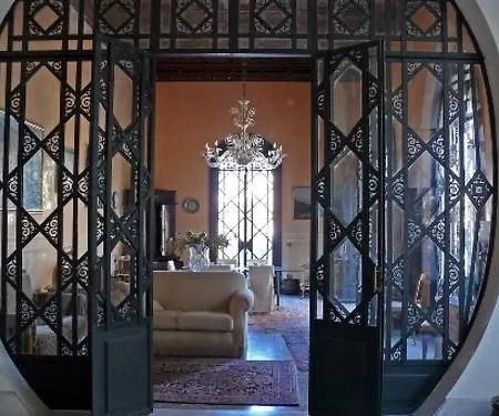 Di Charme Camelie Palazzo Nicotra Riposto