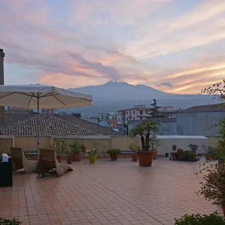 Bed & Breakfast Di Charme Camelie Palazzo Nicotra Riposto