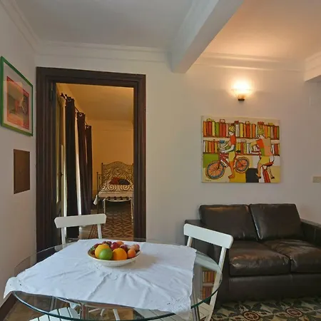 Bed & Breakfast Di Charme Camelie Palazzo Nicotra 3*